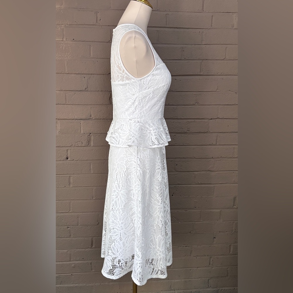 Lilly Pulitzer NWOT white lace peplum dress 4 - Picture 4 of 12